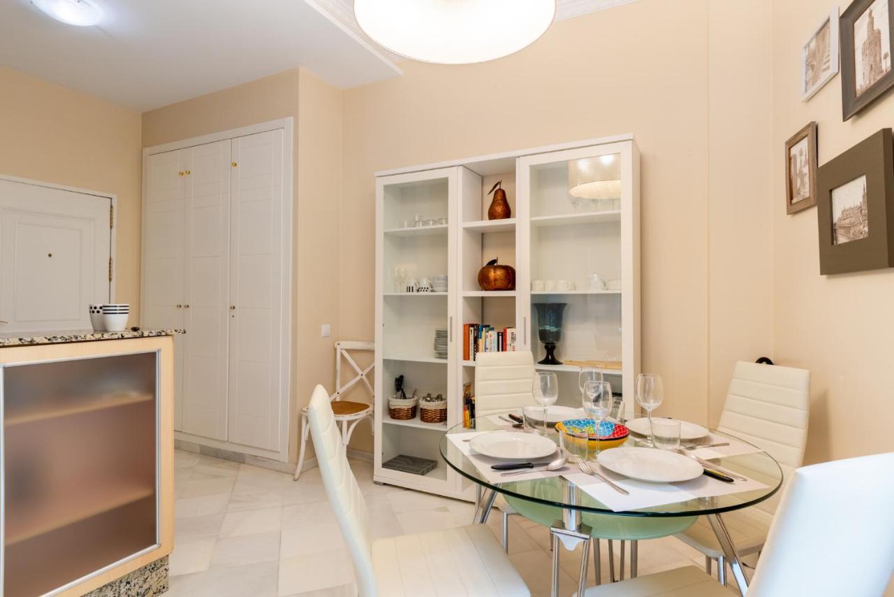 Precioso Y Moderno Apartamento En Centro De Sevilla Eksteriør billede