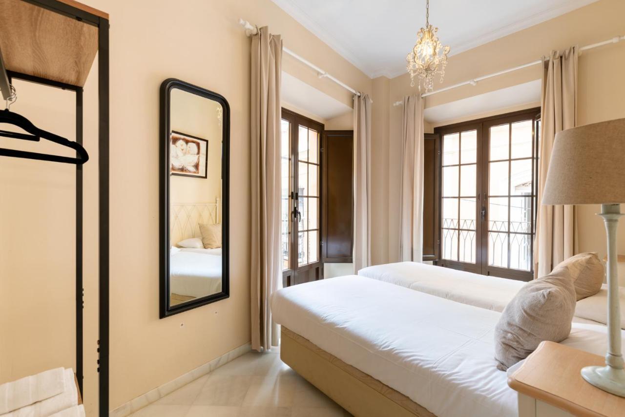 Precioso Y Moderno Apartamento En Centro De Sevilla Eksteriør billede